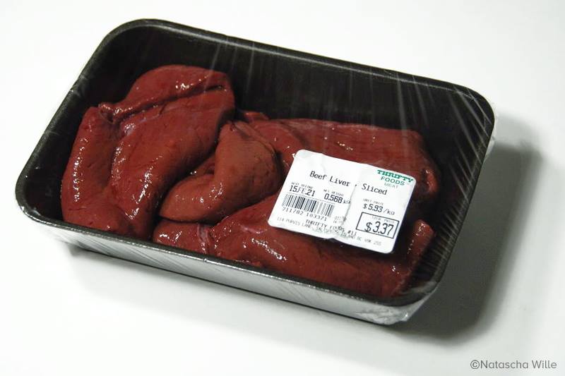TCfeline raw meat cat food liver01